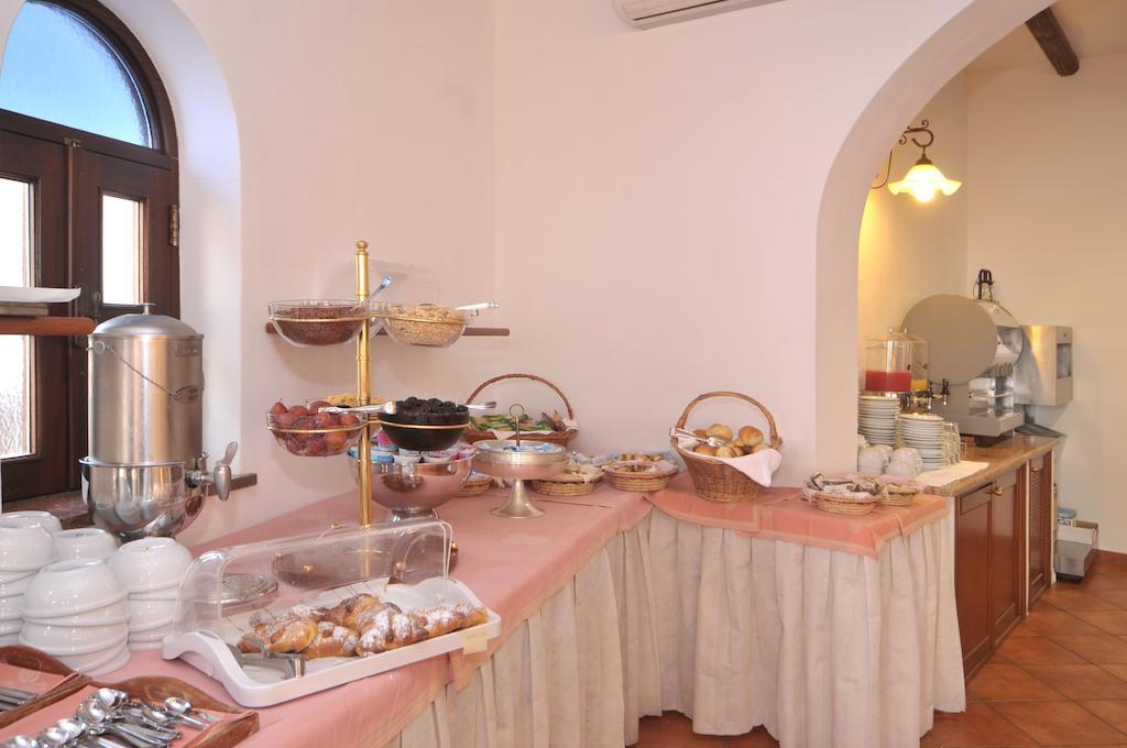 Hotel Villaggio Stromboli - Isola Di Stromboli Dış mekan fotoğraf