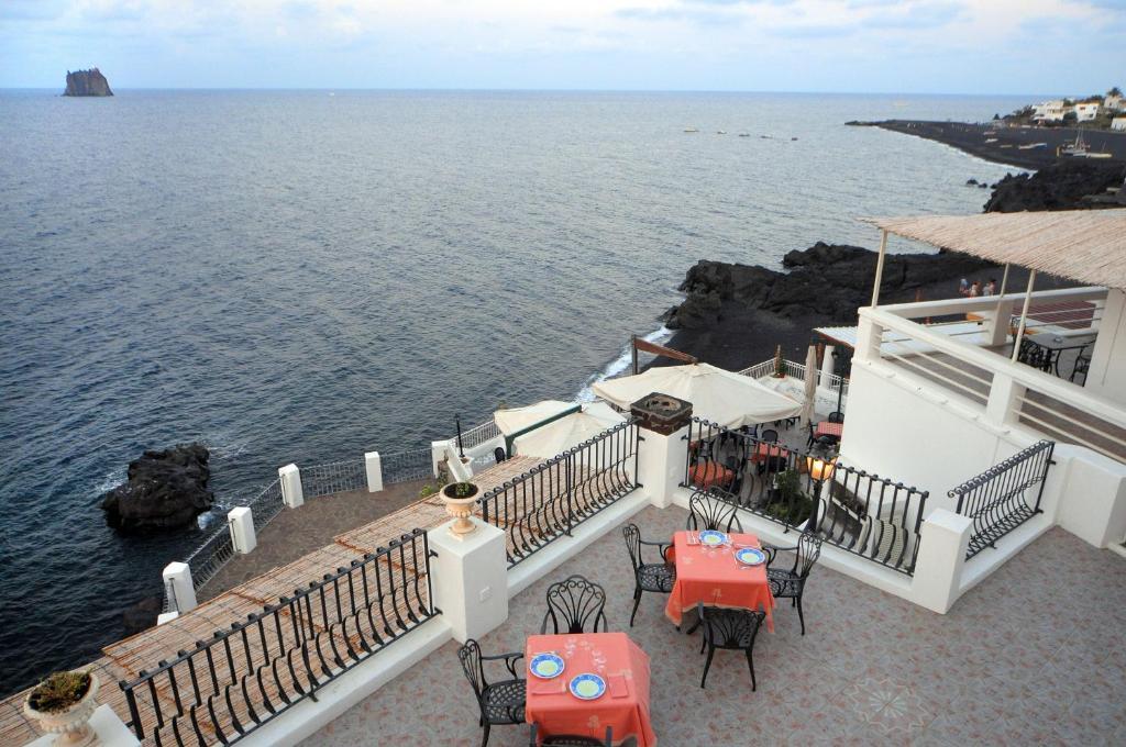 Hotel Villaggio Stromboli - Isola Di Stromboli Dış mekan fotoğraf