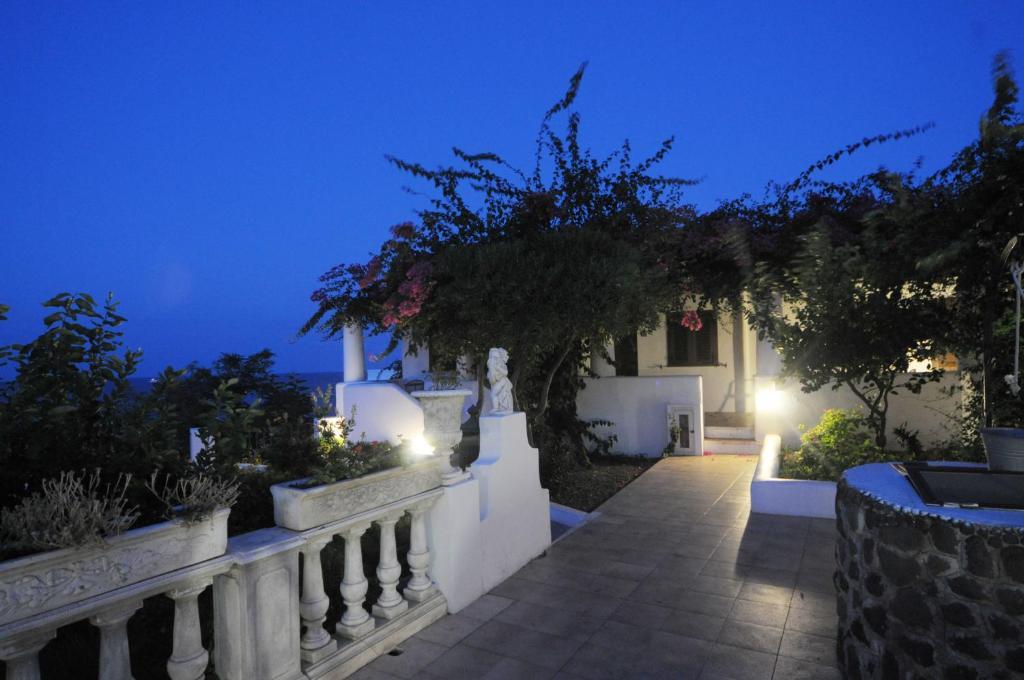 Hotel Villaggio Stromboli - Isola Di Stromboli Dış mekan fotoğraf