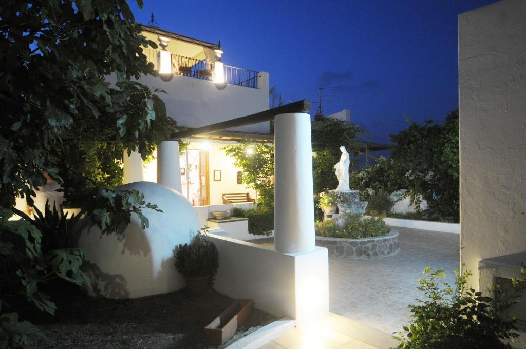 Hotel Villaggio Stromboli - Isola Di Stromboli Dış mekan fotoğraf