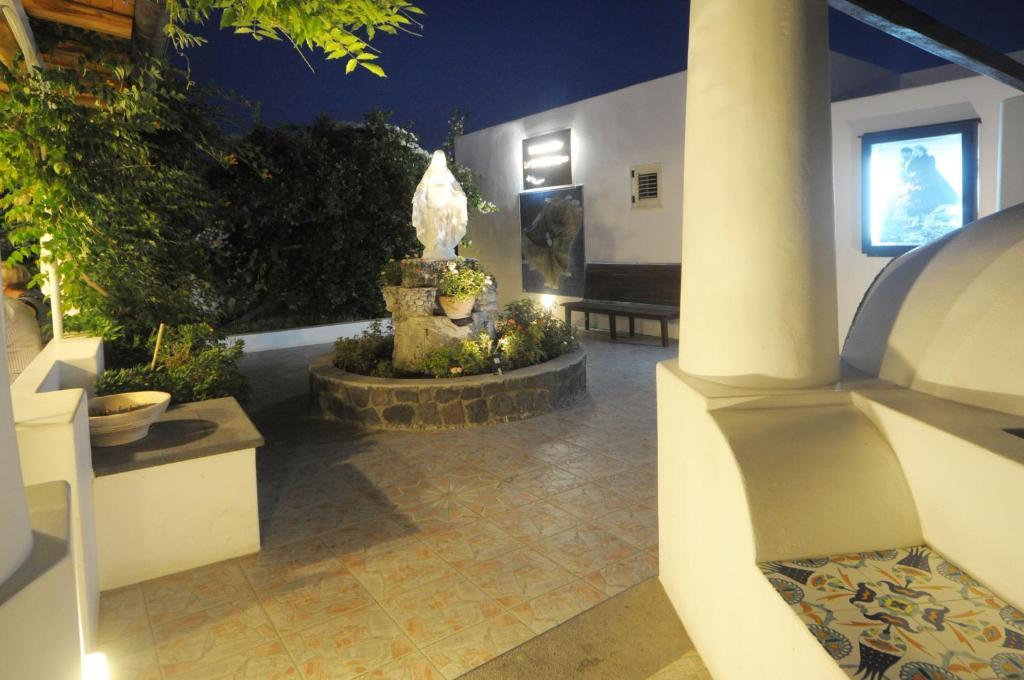 Hotel Villaggio Stromboli - Isola Di Stromboli Dış mekan fotoğraf