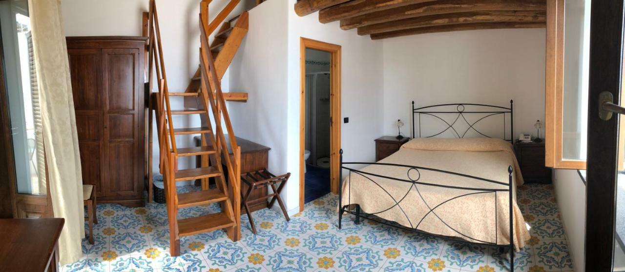 Hotel Villaggio Stromboli - Isola Di Stromboli Dış mekan fotoğraf